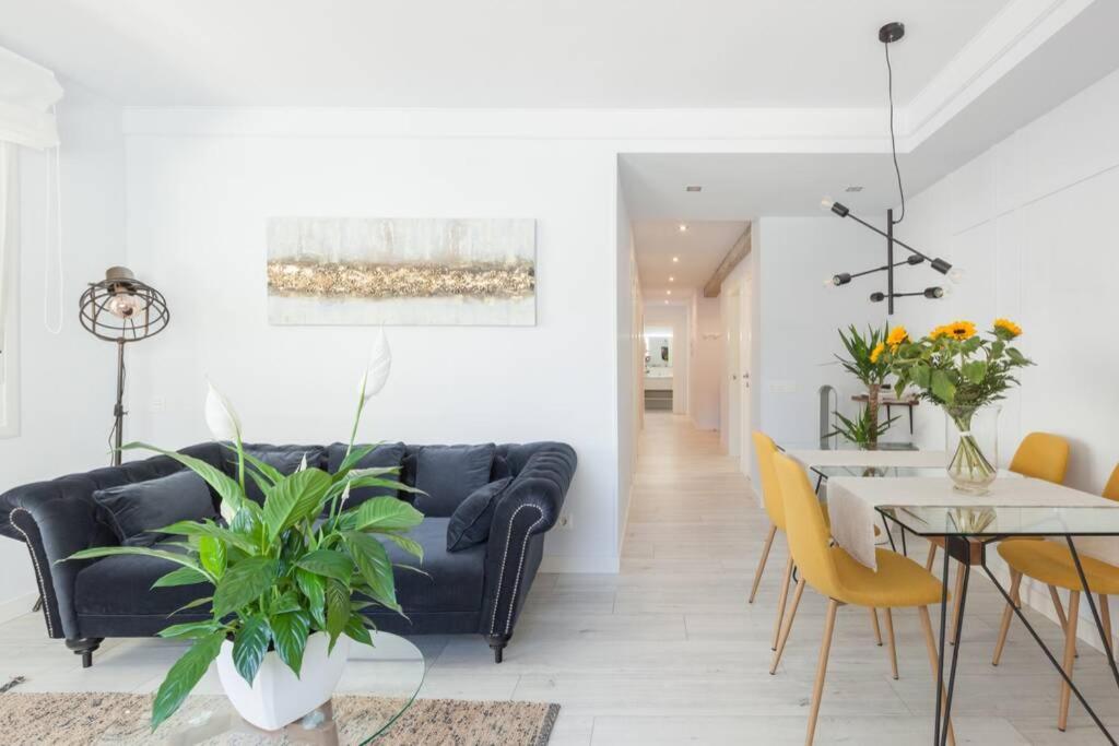 New Gorgeous Central Apartment - Beachfront - 3 Bd San Sebastián Eksteriør billede