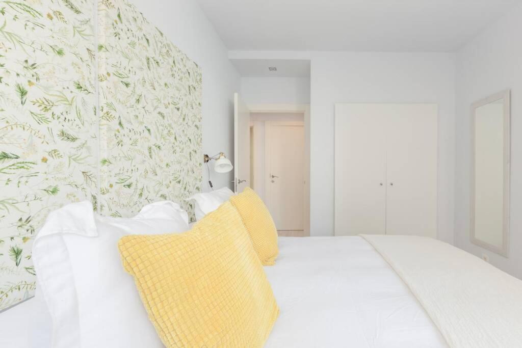 New Gorgeous Central Apartment - Beachfront - 3 Bd San Sebastián Eksteriør billede