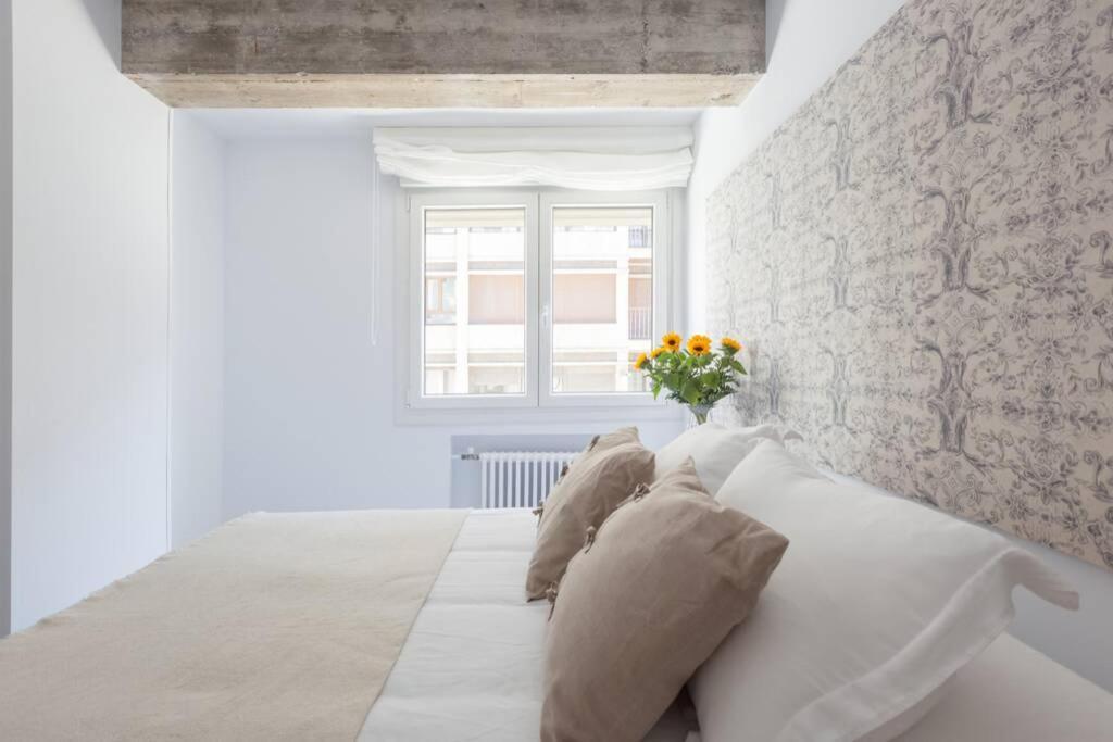 New Gorgeous Central Apartment - Beachfront - 3 Bd San Sebastián Eksteriør billede