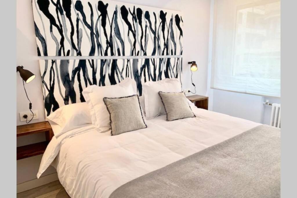 New Gorgeous Central Apartment - Beachfront - 3 Bd San Sebastián Eksteriør billede